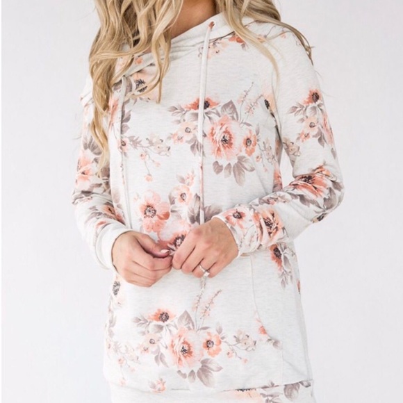 PASTEL FLORAL HOODIE one large left - Picture 6 of 8